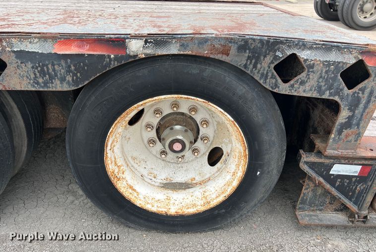 image for item EJ2940 1997 Fontaine TDDHRGT-5-4869AWK lowboy equipment trailer