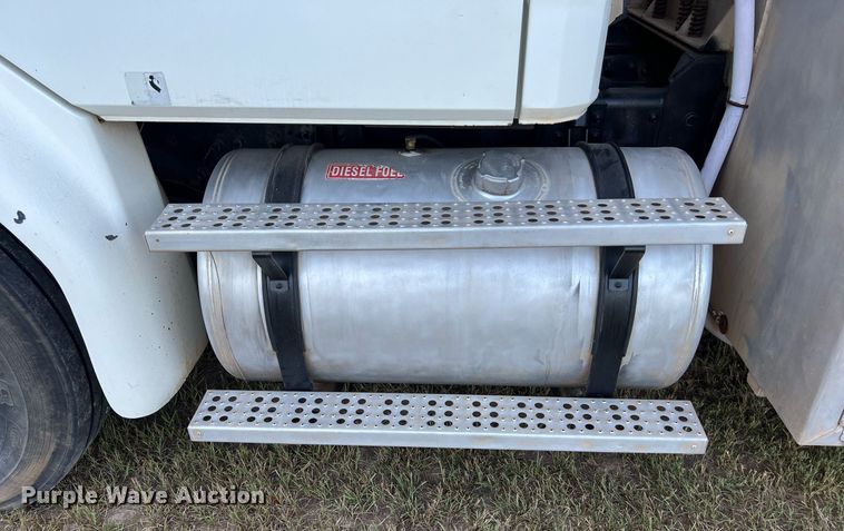 image for item EJ2944 2004 Freightliner  FL112 fuel truck