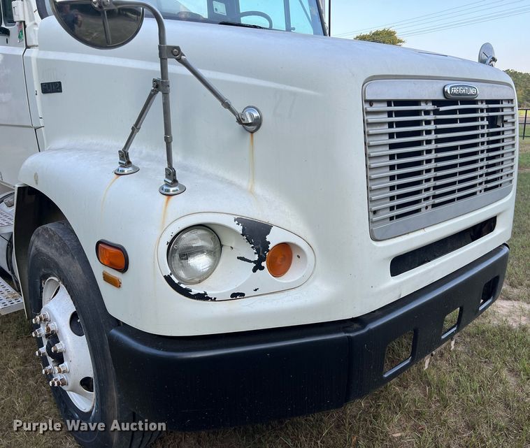 image for item EJ2944 2004 Freightliner  FL112 fuel truck