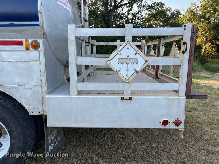 image for item EJ2944 2004 Freightliner  FL112 fuel truck