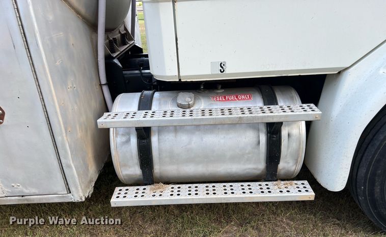 image for item EJ2944 2004 Freightliner  FL112 fuel truck