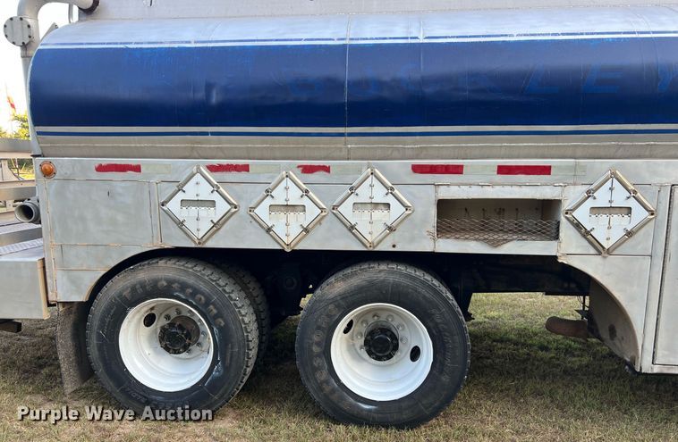 image for item EJ2944 2004 Freightliner  FL112 fuel truck