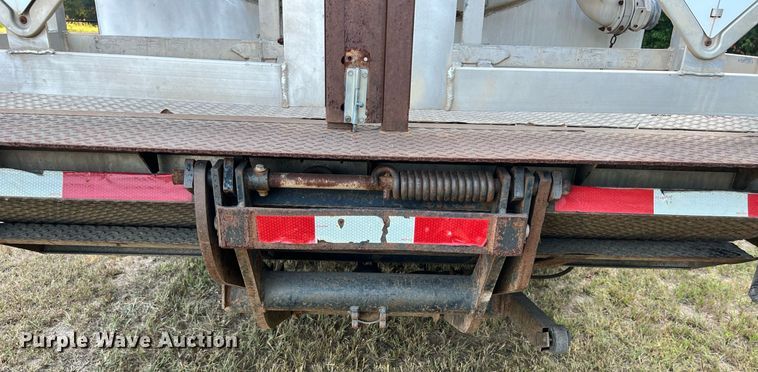 image for item EJ2944 2004 Freightliner  FL112 fuel truck