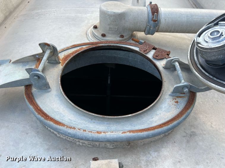 image for item EJ2944 2004 Freightliner  FL112 fuel truck