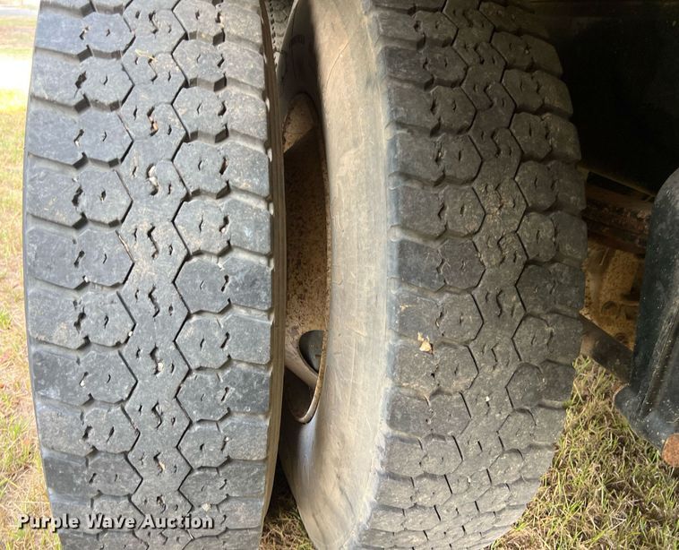 image for item EJ2944 2004 Freightliner  FL112 fuel truck