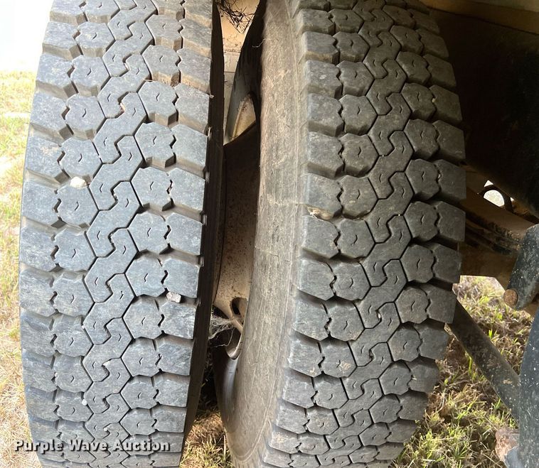 image for item EJ2944 2004 Freightliner  FL112 fuel truck