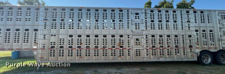 image for item EJ2946 2008 Wilson PSDCL-402 livestock trailer