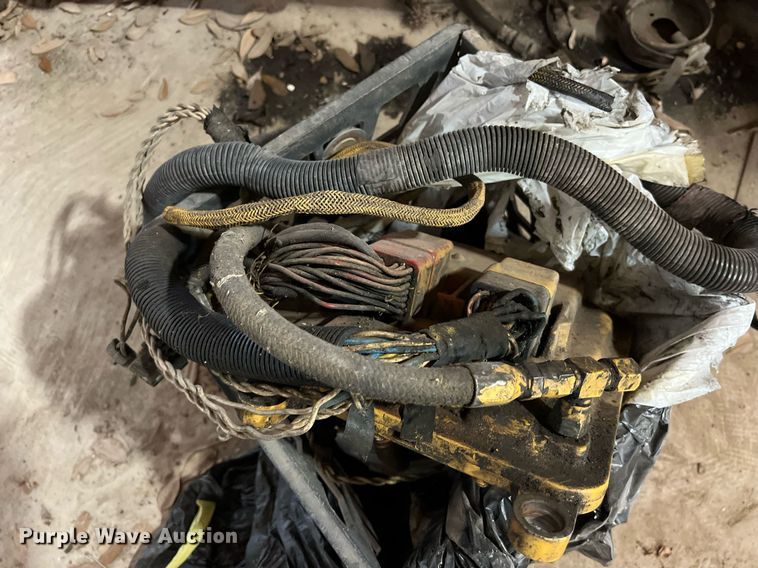 image for item EJ2984 1995 Caterpillar 3406 engine