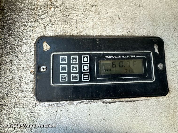 image for item EJ7221 2006 Great Dane refrigerated van trailer