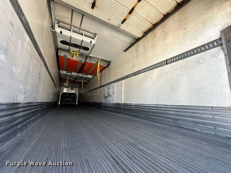 image for item EJ7221 2006 Great Dane refrigerated van trailer