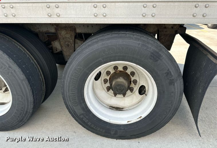 image for item EJ7221 2006 Great Dane refrigerated van trailer