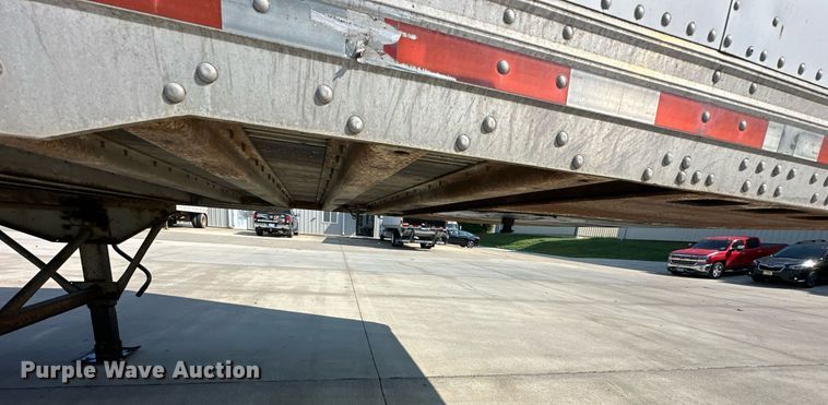 image for item EJ7224 1995 Trailmobile  01JA-1UAL dry van trailer