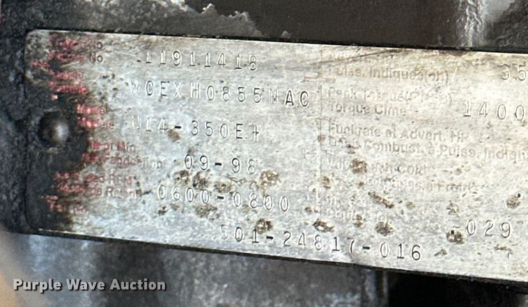 image for item EJ8932 1999 Freightliner  Century Class semi truck