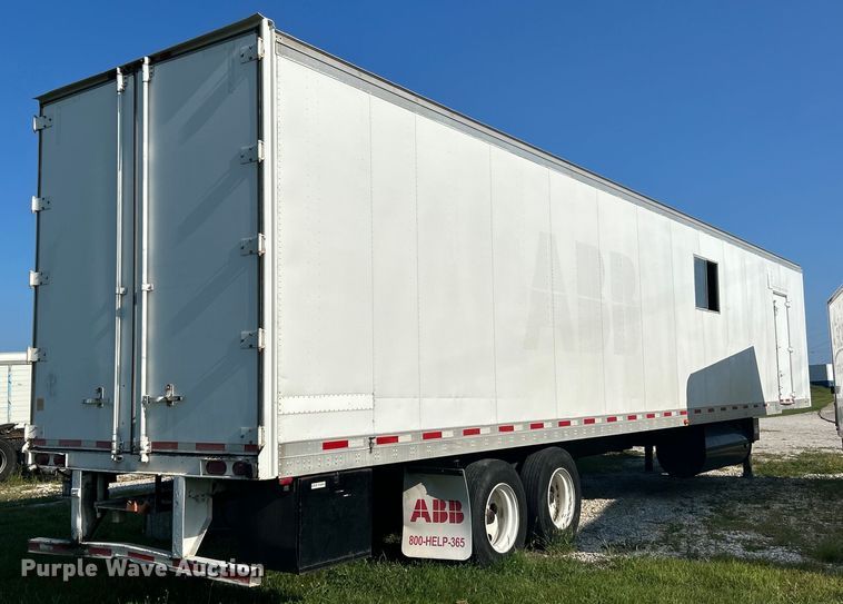 image for item EK3060 1999 Fruehuaf  dry van office trailer