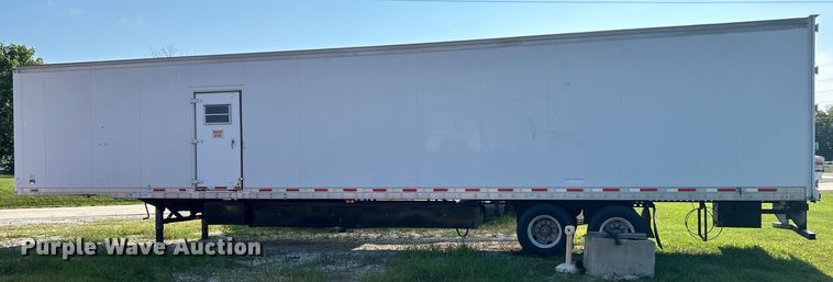 image for item EK3060 1999 Fruehuaf  dry van office trailer