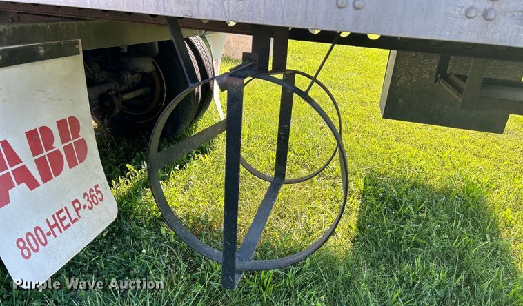 image for item EK3060 1999 Fruehuaf  dry van office trailer