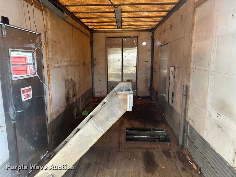 image for item EK3060 1999 Fruehuaf  dry van office trailer