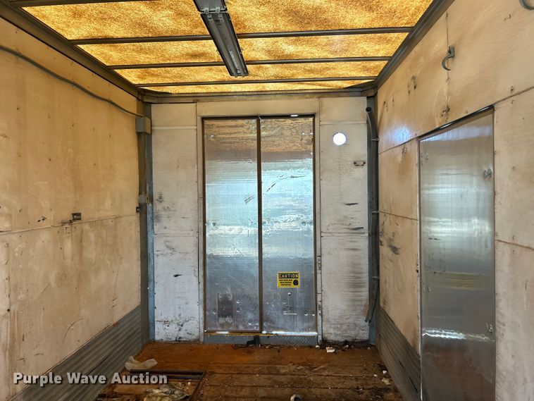image for item EK3060 1999 Fruehuaf  dry van office trailer