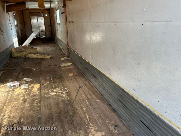 image for item EK3060 1999 Fruehuaf  dry van office trailer