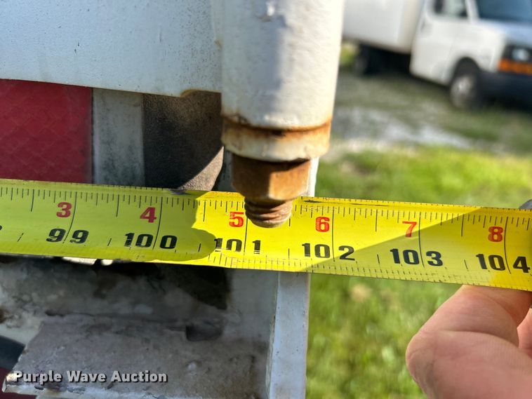 image for item EK3060 1999 Fruehuaf  dry van office trailer