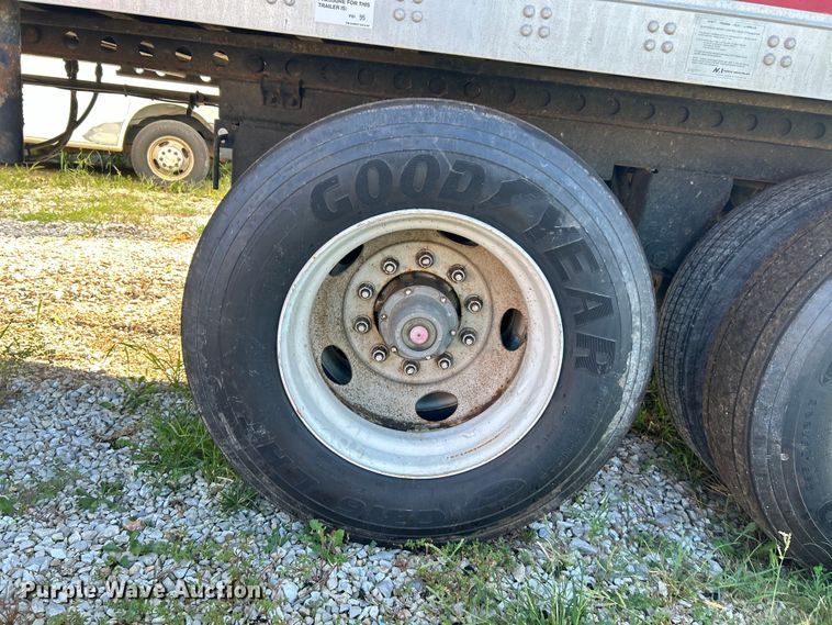 image for item EK3060 1999 Fruehuaf  dry van office trailer