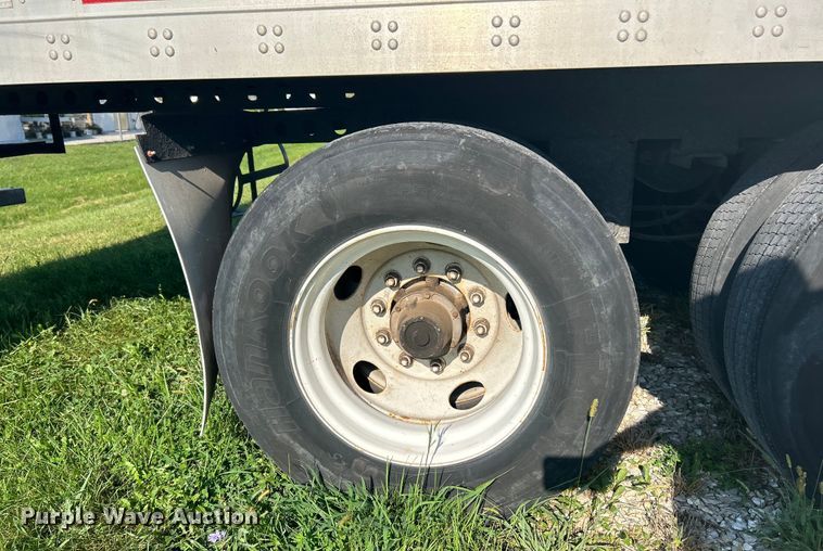 image for item EK3060 1999 Fruehuaf  dry van office trailer