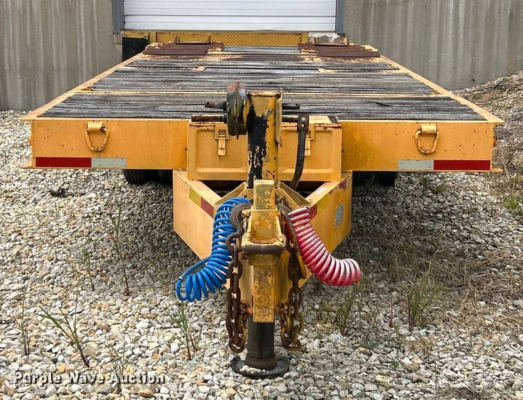 image for item EK3219 1977 Miller OT tilt deck equipment trailer