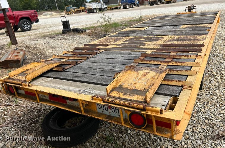 image for item EK3219 1977 Miller OT tilt deck equipment trailer