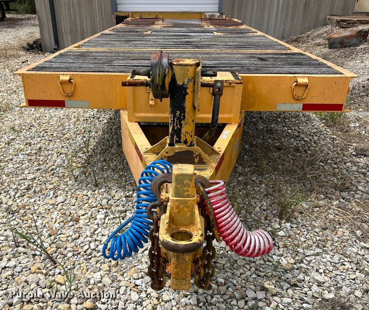 image for item EK3219 1977 Miller OT tilt deck equipment trailer