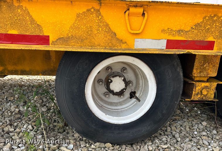 image for item EK3219 1977 Miller OT tilt deck equipment trailer