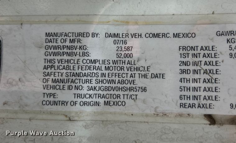 image for item EK3221 2017 Frieghtliner  Cascadia 113 semi truck