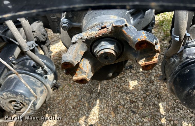 image for item EK3222 2017 Frieghtliner  Cascadia 113 semi truck