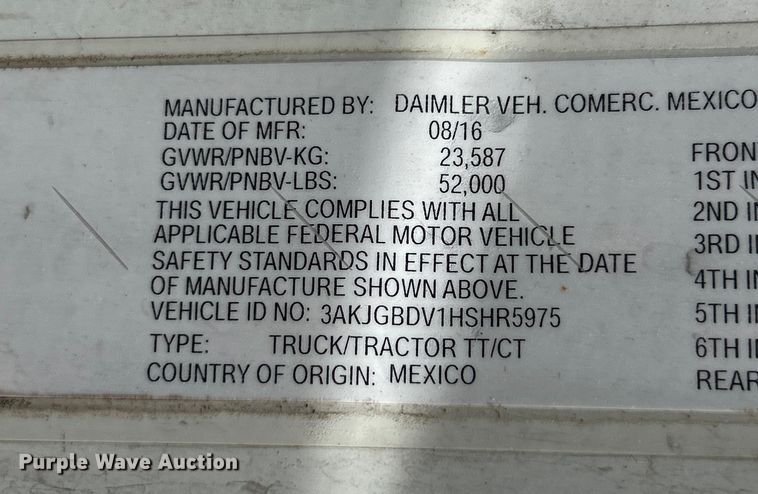 image for item EK3222 2017 Frieghtliner  Cascadia 113 semi truck