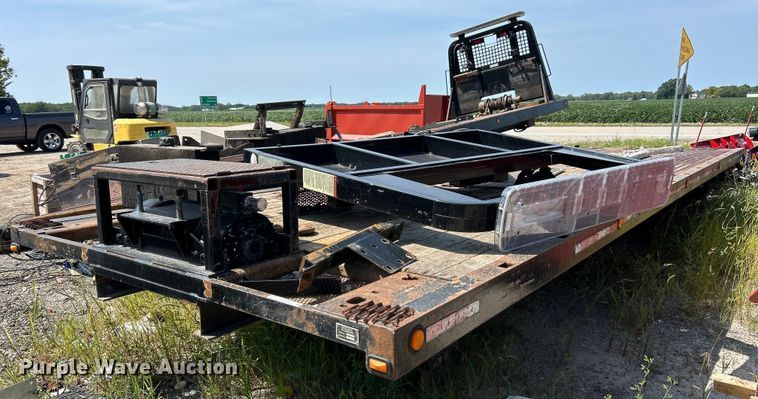 image for item EK3228 Jerr-Dan 815TRBLP-W rollback bed