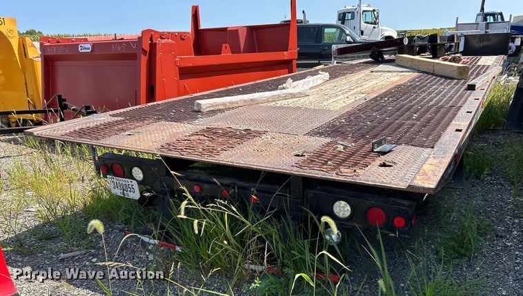 image for item EK3228 Jerr-Dan 815TRBLP-W rollback bed