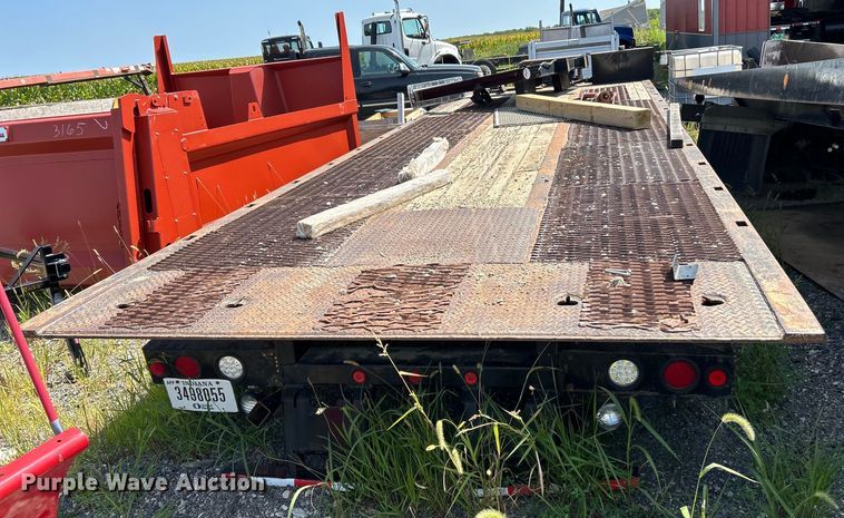 image for item EK3228 Jerr-Dan 815TRBLP-W rollback bed