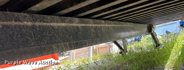 image for item EK3228 Jerr-Dan 815TRBLP-W rollback bed