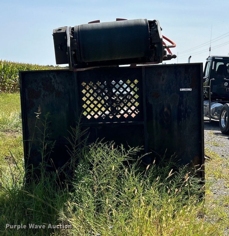 image for item EK3229 Cleasby shingle conveyor bed