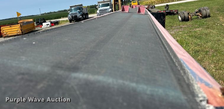 image for item EK3229 Cleasby shingle conveyor bed