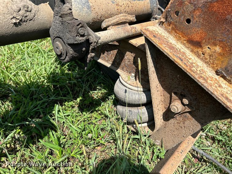 image for item EK3233 Axle