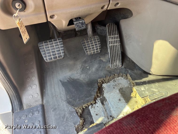 image for item EK8969 2014 Freightliner  Cascadia semi truck