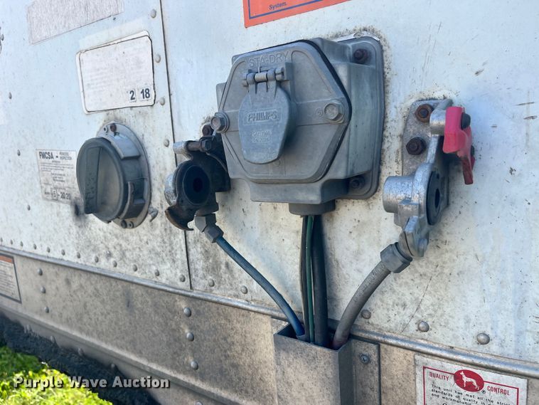 image for item EK8970 1995 Great Dane 7411T dry van trailer