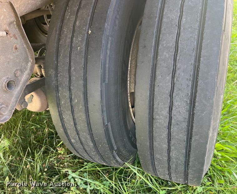 image for item EK8970 1995 Great Dane 7411T dry van trailer