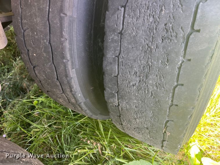 image for item EK8970 1995 Great Dane 7411T dry van trailer