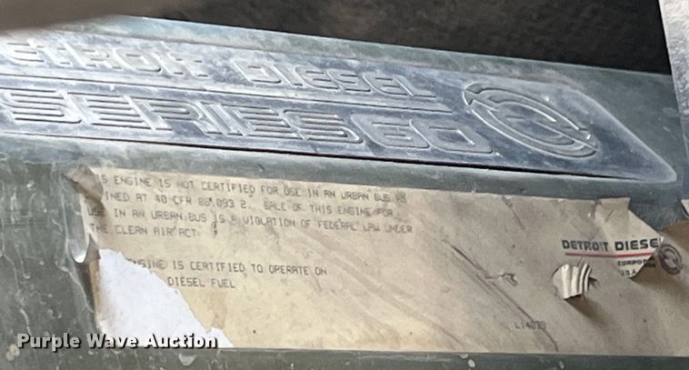 image for item EK8985 2004 Sterling A9500 semi truck