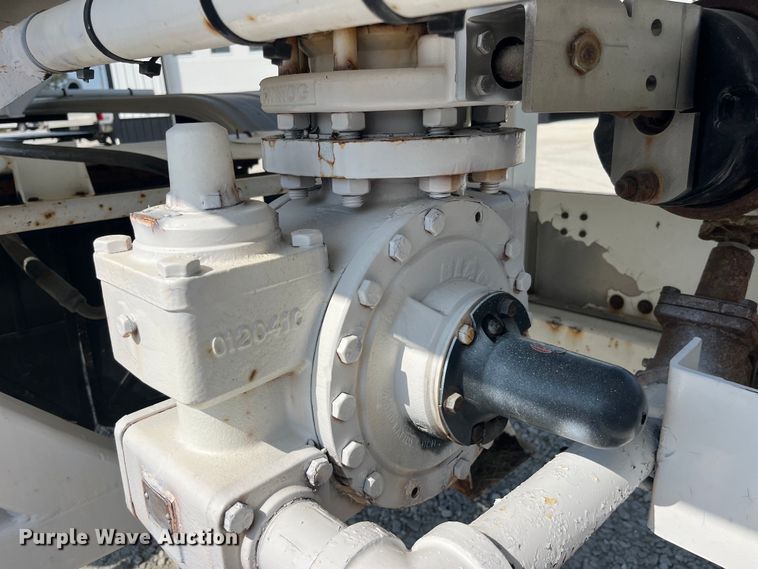 image for item EK8991 2014 Countryside Industries Inc. LPG transport trailer