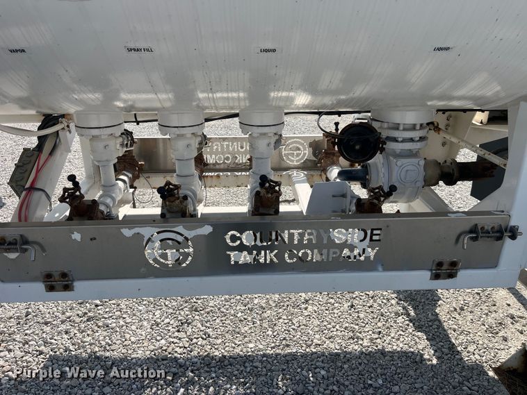 image for item EK8991 2014 Countryside Industries Inc. LPG transport trailer