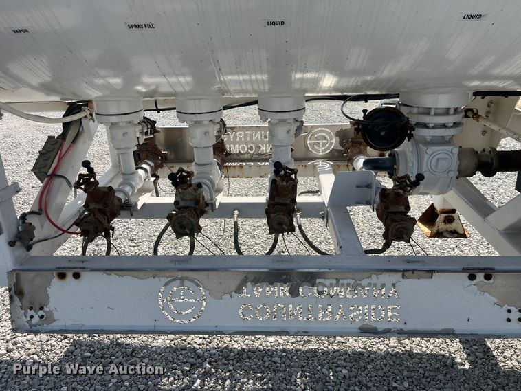 image for item EK8991 2014 Countryside Industries Inc. LPG transport trailer