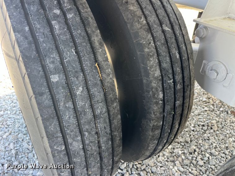 image for item EK8991 2014 Countryside Industries Inc. LPG transport trailer