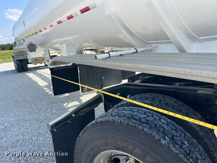 image for item EK8991 2014 Countryside Industries Inc. LPG transport trailer